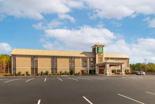 Quality Inn Valley - West Point