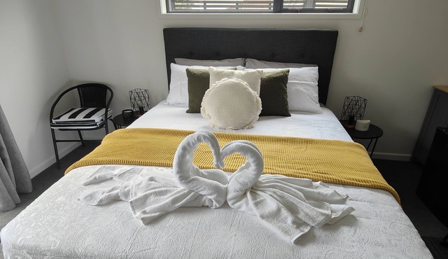 Quality Stay Private Guest Room in Town