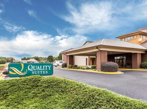Quality Suites Hickory South