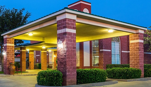 Quality Suites Lubbock Southwest