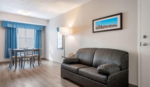 Quality Suites Quebec