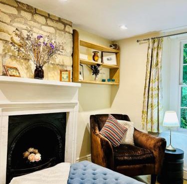 Quarry Cottage - Snug Hideaway