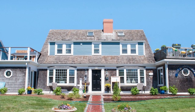 Quarterdeck Beach, Fishing, Activities, Perfect For Families, Weddings, Company