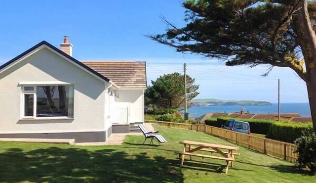 QUARTERDECK, pet friendly, country holiday cottage in Modbury