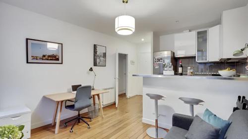 Quartier a la mode du Marais climatise 2 chambres