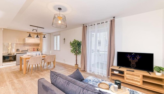 Quartier Gare, 2 personnes, wifi fibre, balcon