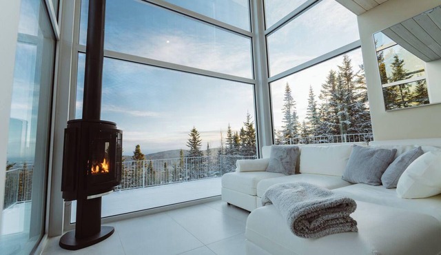 QUARTZ - Micro Chalet | Spa & Mountain Views near Québec