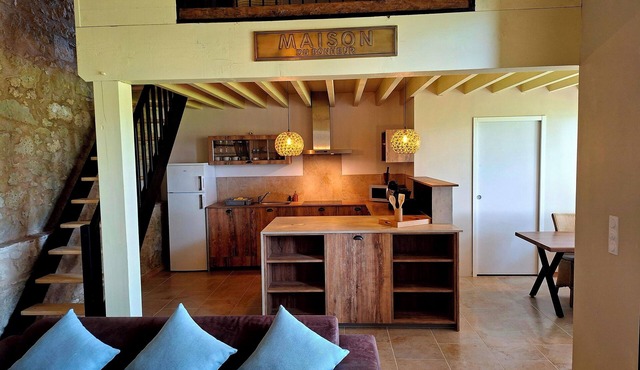 Que Pour 2,Cottage La Detente, 1-bedroom with swimming pool and AC Mauroux, Gers