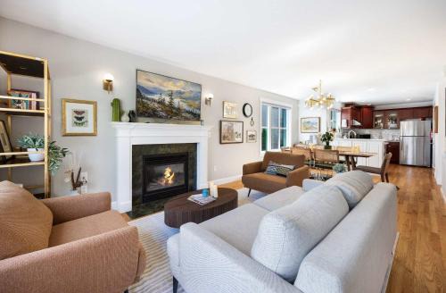 Queen Anne 3BR Walk to SPU & Fremont Market