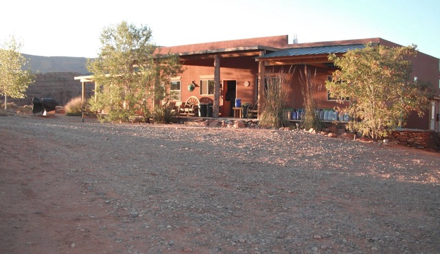 Queen Anti-cline, disc golf, kayaks, ATV, wildlife, hiking, beach, pet friendly