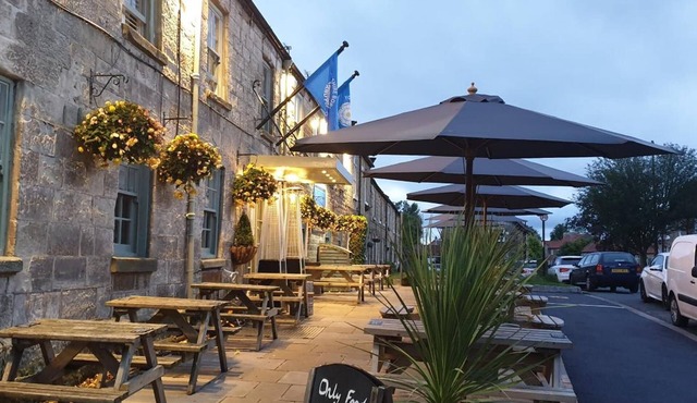 Queen Catherine Hotel