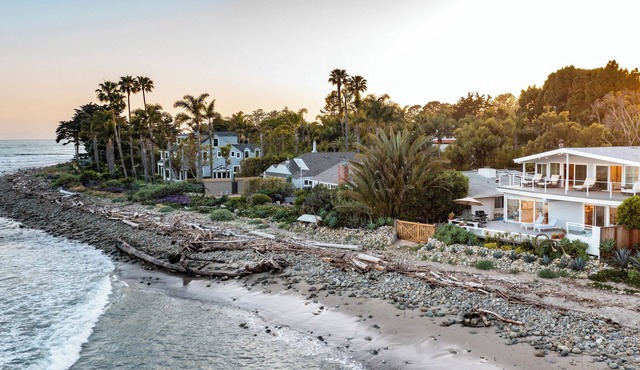 "Queen of the Coast" Beachfront Oasis in Rincon Point