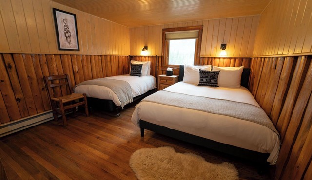 Queen + Twin Room Beyul Retreat