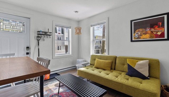 Queens Suite 1BR Free Parking