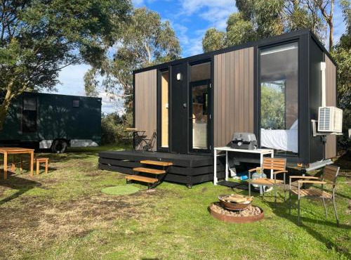 QueensFerry Farm by the Bay by Tiny Away