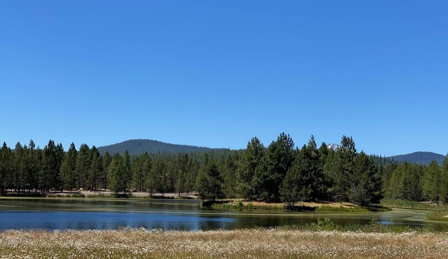 Quelah Condo 106, Best Views of Lake Aspen, Air-Conditioned!