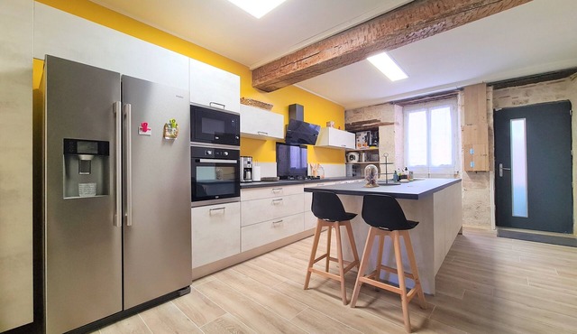Quercy family home