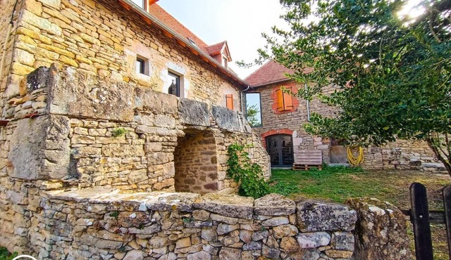 Quercy house - BOUSSAC