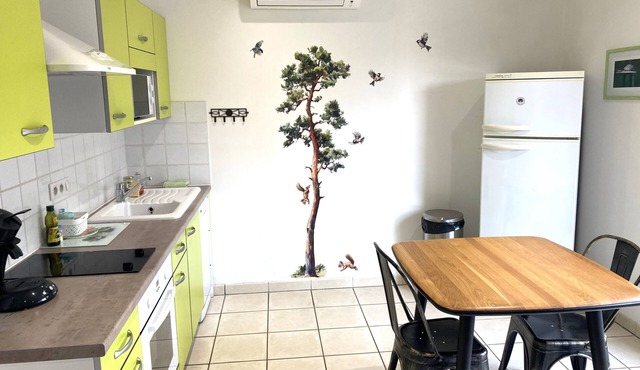 Quetzal garden apartment with terrace