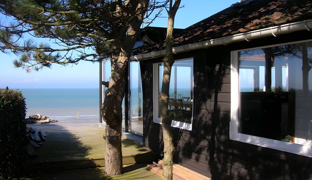 Quibervilla La Mer 10 Meters Away – Sea View, Shared Terrace & Wi-Fi