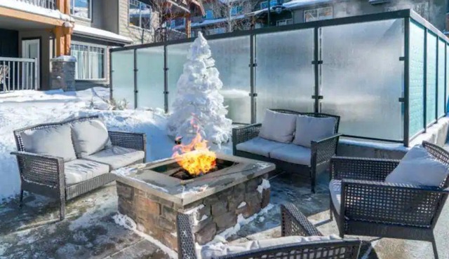 Quiet 1 Bedroom Condo in a Popular Mountain Resort