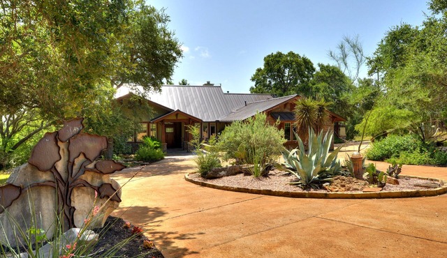 Quiet 12+ Acres of Hill Country all to yourself
