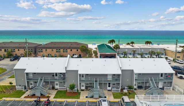 Quiet 1BR Condo. Private beach access. Early check-in at no cost-when available.