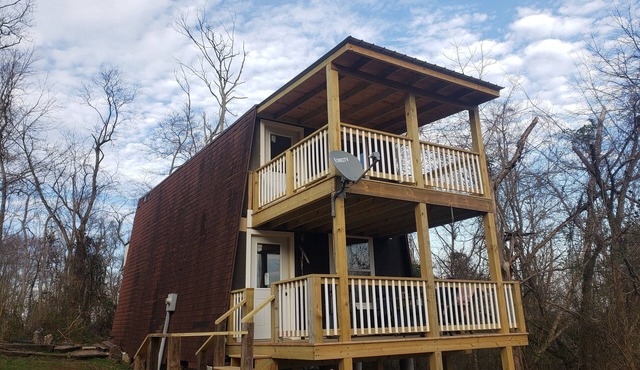 Quiet 2 bedroom A-frame cabin located 5 miles from East State Street.
