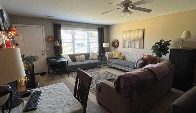 Quiet 2 Bedroom Home in Auburn, Indiana