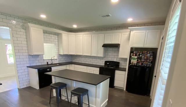 Quiet 2 bedroom newly remodeled house in Plain City