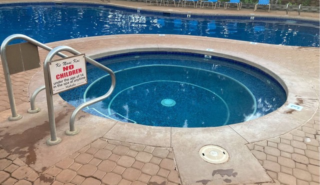 Quiet 2nd floor condo at Ke Nai Kai with available SUV