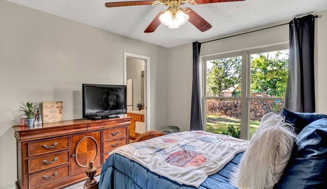 Quiet 3/2 Tyler, Whitehouse, convenient w/ office