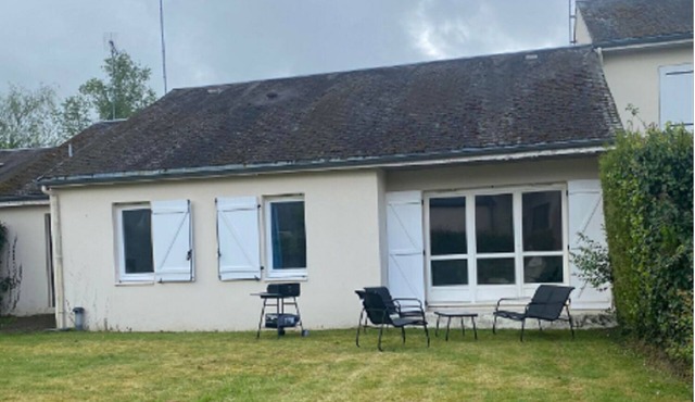 QUIET 3-BEDROOM HOUSE WITH GARDEN