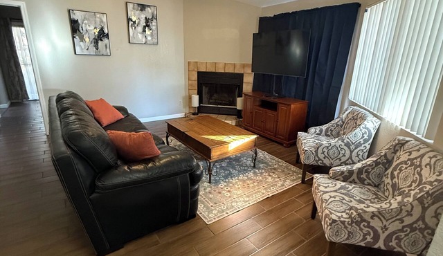 Quiet 3-bedroom house near the hospital in Sierra Vista