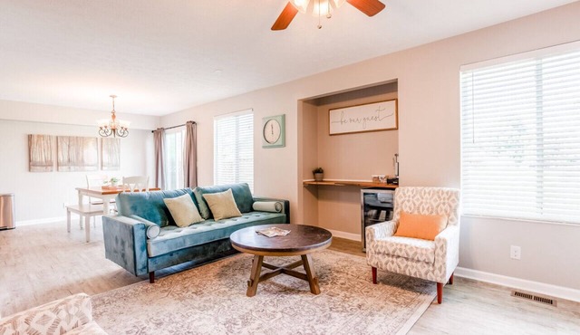 Quiet 3B Townhouse by Liberty Hospital, West Chester