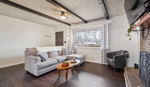 Quiet 3BR Retreat Near Nashville – Work Friendly