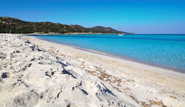 Quiet 500 m from Lozari beach