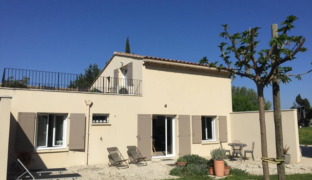 QUIET AIR-CONDITIONED GITE WITH 2 BEDROOMS AND THEIR PRIVATE BATHROOM