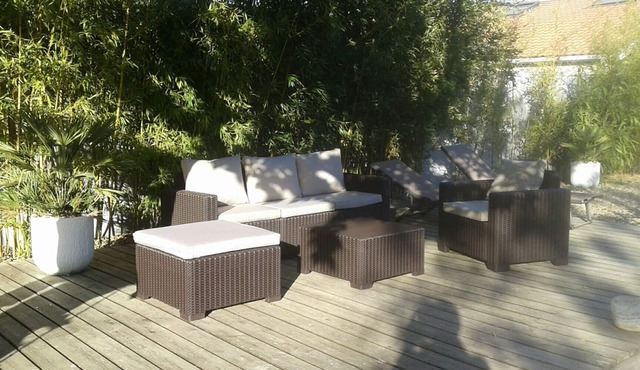 QUIET AND BRIGHT HOUSE WITH AIR CONDITIONING