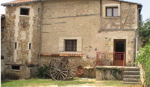 Quiet and close to tourist sites in the Perigord