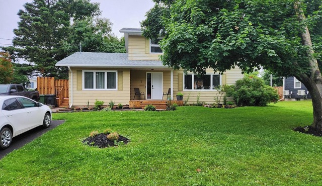 Quiet and comfortable minutes to downtown