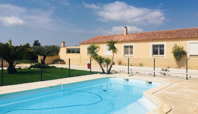 Quiet and comfortable villa in the heart of an area of ​15 ha