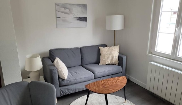 Quiet and Comfortable Duplex in Compiègne Center