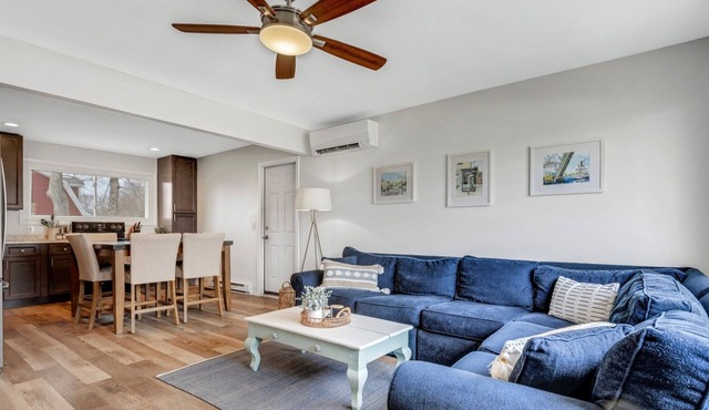 Quiet and Cozy Mystic Ranch Close To Everything by RedAwning