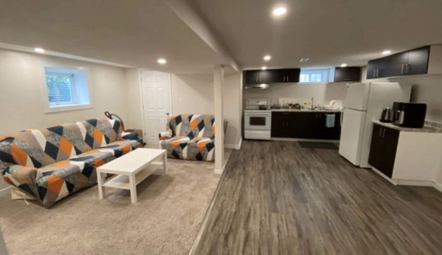 Quiet and Cozy Room in London, ON