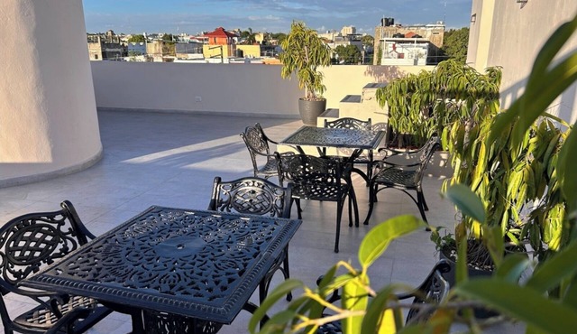 Quiet and fresh ground floor's 2 bedrooms flat