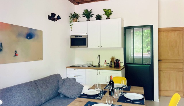 Quiet and park view - Studio #6 - Casa Londono