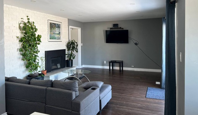 Quiet and Peaceful 5 Bedroom Holiday Cottage