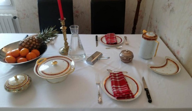 Quiet and simple room, kitchen available