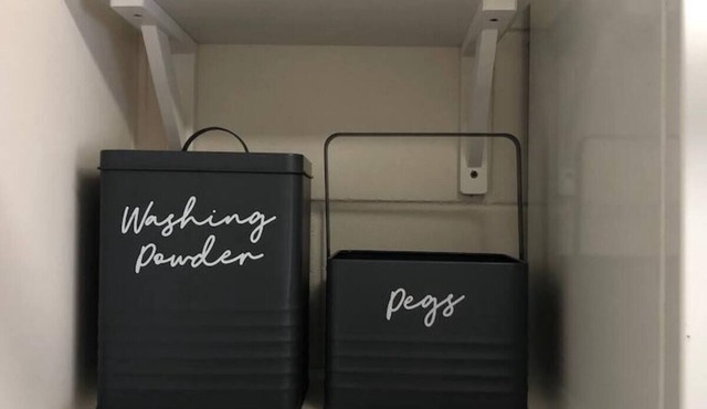 Quiet and spacious 2 Bed 1 bath Townhouse